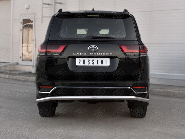 Защита RusStal заднего бампера d63 секции для Toyota Land Cruiser 300 70th Anniversary 2021-2026. Артикул TLCZ-003640