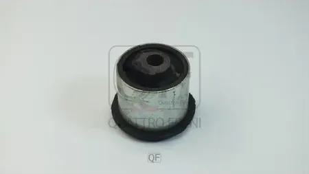 Сайлентблок подвески (Quattro Freni). Артикул QF30D00182