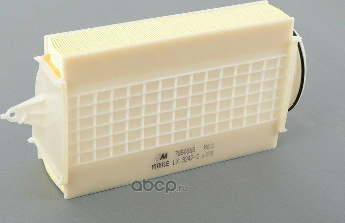 Воздушный фильтр BMW. Артикул 13717850056