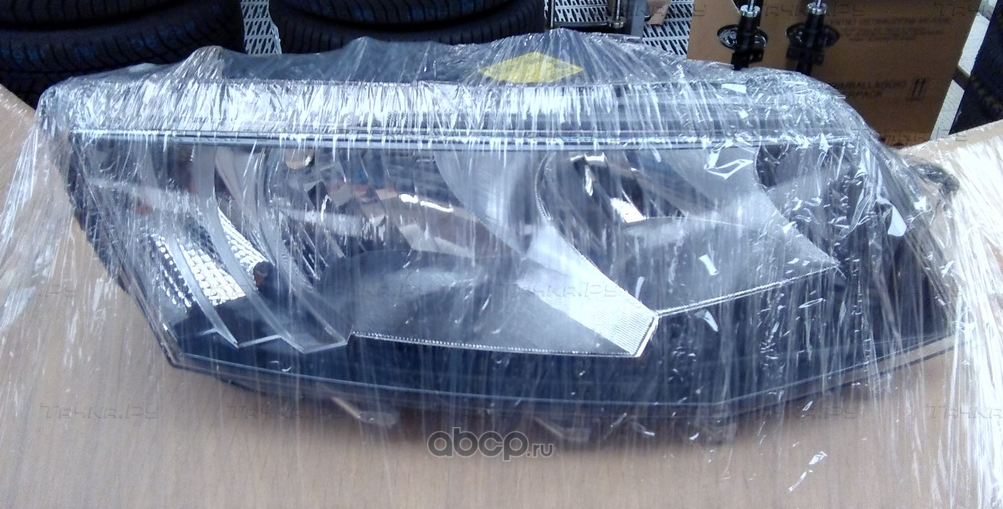 Фара передняя основная VAG. Артикул 5E1941018
