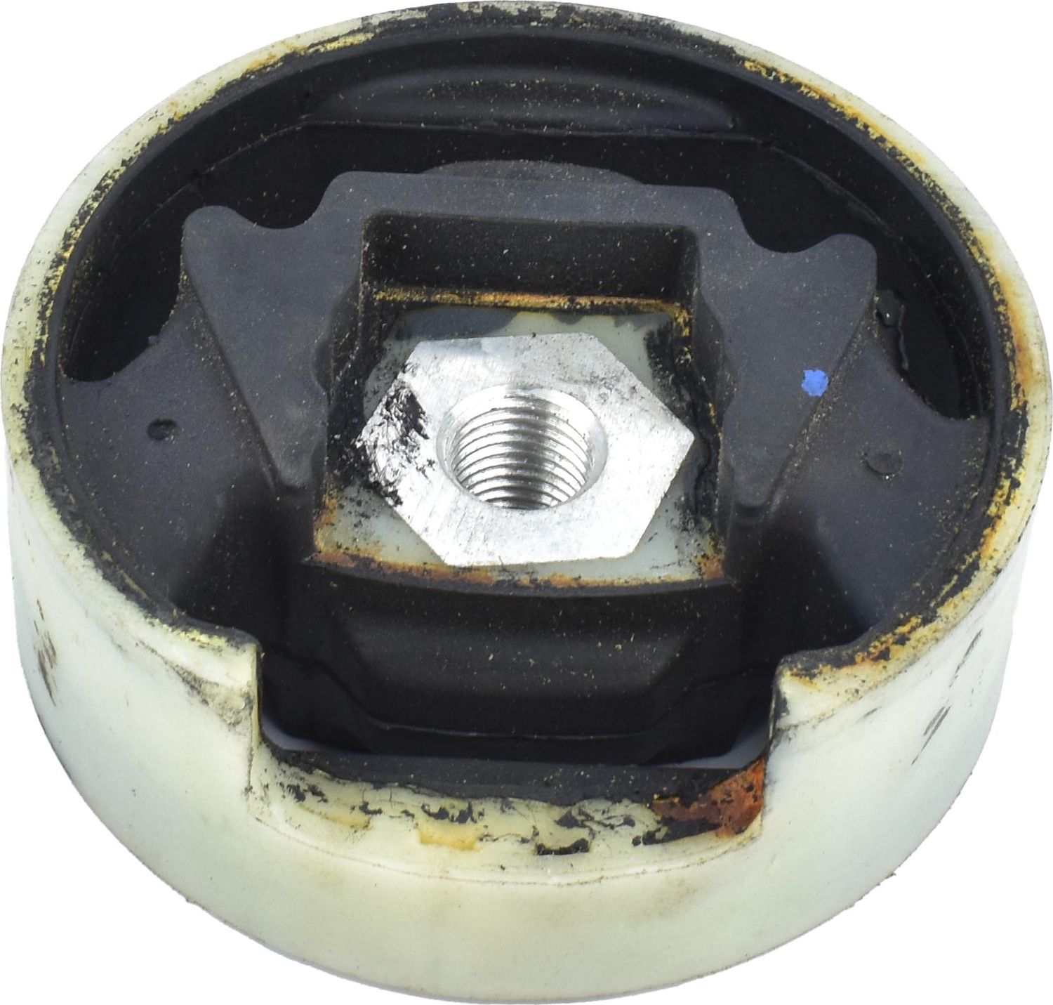 Сайлентблок рамы Volkswagen (Jikiu). Артикул YF33002