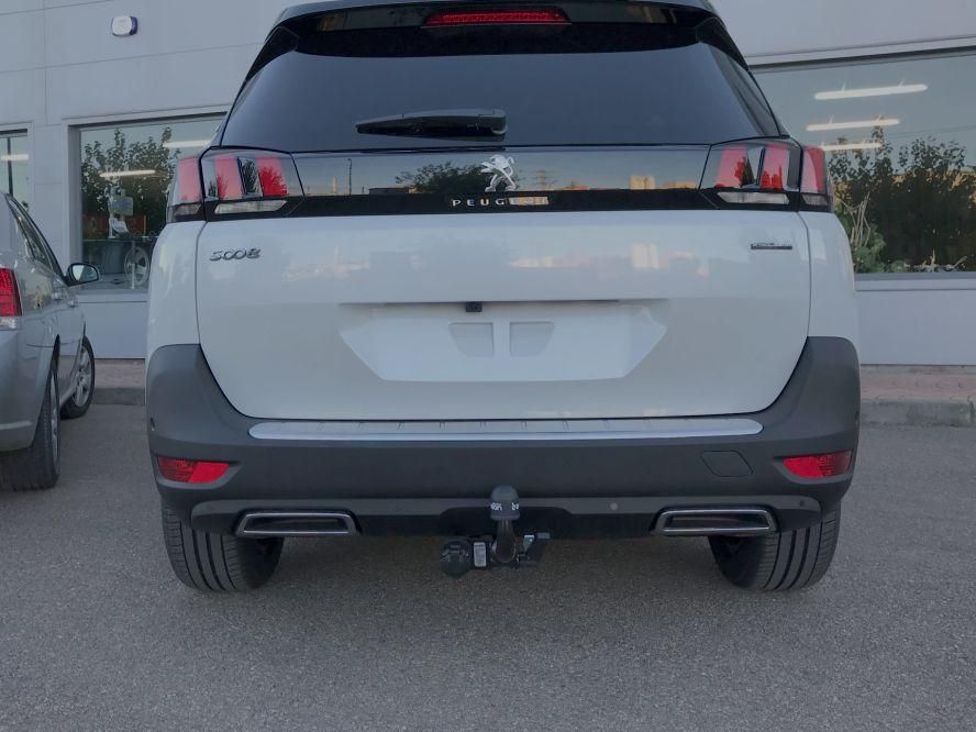 Фаркоп Aragon (быстросъемный крюк, горизонтальное крепление) для Peugeot 5008 (искл. GT-Line) 2017-2026. Артикул E4726BS