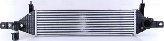 Интеркулер Nissens ** FIRST FIT **. Артикул 96436