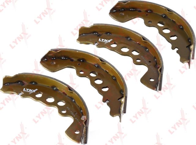 Тормозные колодки LYNXauto задние для Suzuki Grand Vitara II 1998-2005. Артикул BS-7305