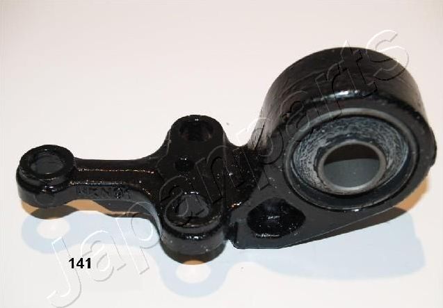 Сайлентблок переднего рычага подвески Japanparts. Артикул RU-141