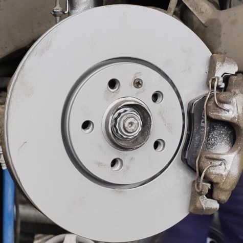 Тормозной диск Bosch передний для Skoda Rapid I 2012-2019. Артикул 0 986 478 867