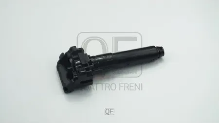 Форсунка омывателя фары rh (Quattro Freni). Артикул qf10n00369