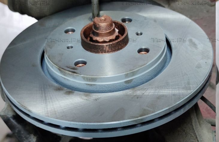 Тормозной диск Remsa передний для Toyota Aygo II 2014-2026. Артикул 61003.10
