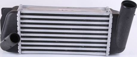 Интеркулер Nissens ** FIRST FIT ** для Toyota Corolla E170, E180 2013-2018. Артикул 96263