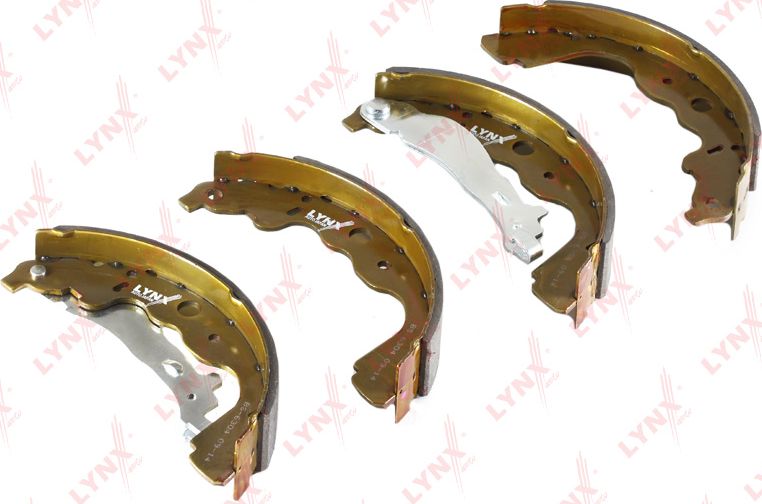 Тормозные колодки LYNXauto задние для Renault Logan II 2007-2026. Артикул BS-6304