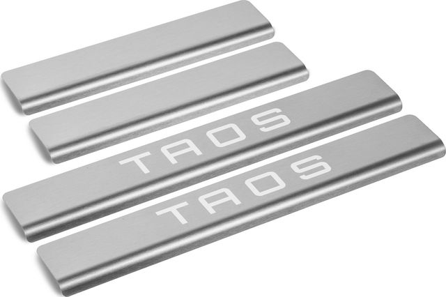 Накладки Rival на пороги (с надписью) для Volkswagen Taos 2021-2026. Артикул NP.5811.3