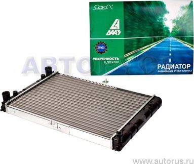 Радиатор охлаждения двигателя Lada. Артикул 21082130101200
