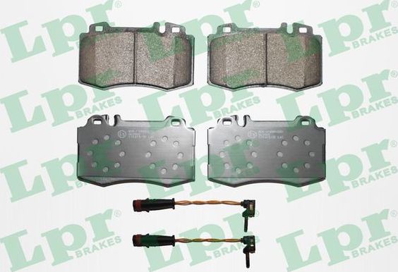 Тормозные колодки LPR передние для Mercedes-Benz C-Класс II (W203, CL203) 2004-2007. Артикул 05P899A