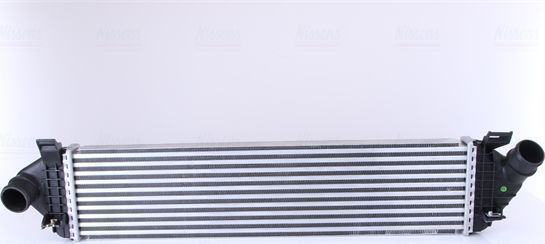 Интеркулер Nissens ** FIRST FIT **. Артикул 96721