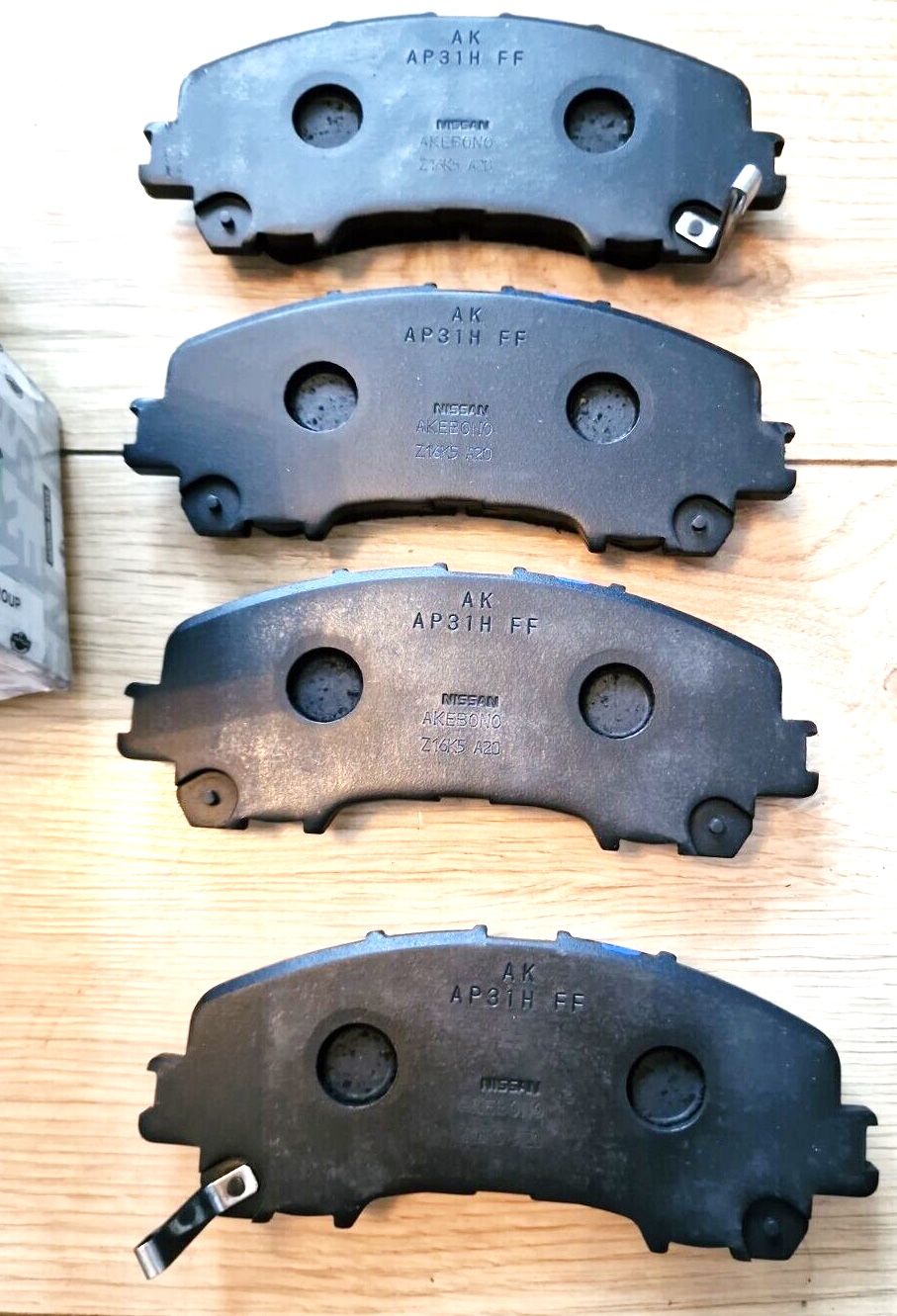Тормозные колодки Nissan. Артикул D10604CC0A