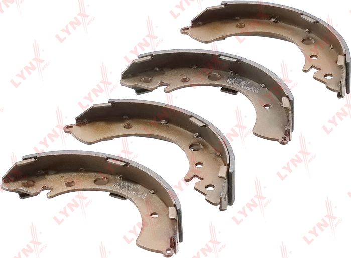 Тормозные колодки LYNXauto. Артикул BS-7308