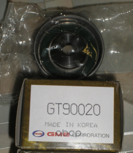 Направляющий (ведущий) ролик ремня ГРМ GMB. Артикул GT90020