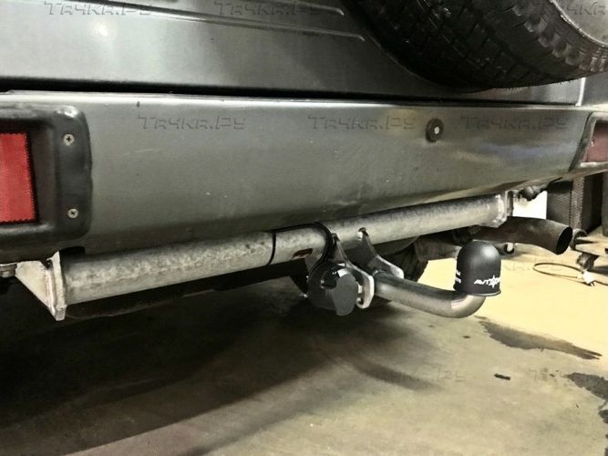 Фаркоп Galia оцинкованный для Toyota Land Cruiser Prado 90 1996-2002. Артикул T034A