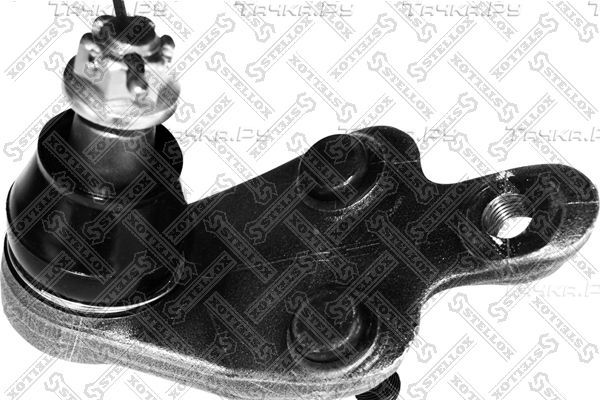 Шаровая опора Stellox передняя левая нижняя для Lexus ES VI 2012-2018. Артикул 52-00011-SX