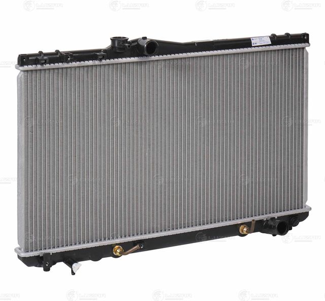 Радиатор охлаждения двигателя Luzar для Toyota Chaser V (X90) 1992-1996. Артикул LRc 1902