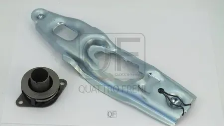Вилка сцепления (Quattro Freni). Артикул qf50b00053