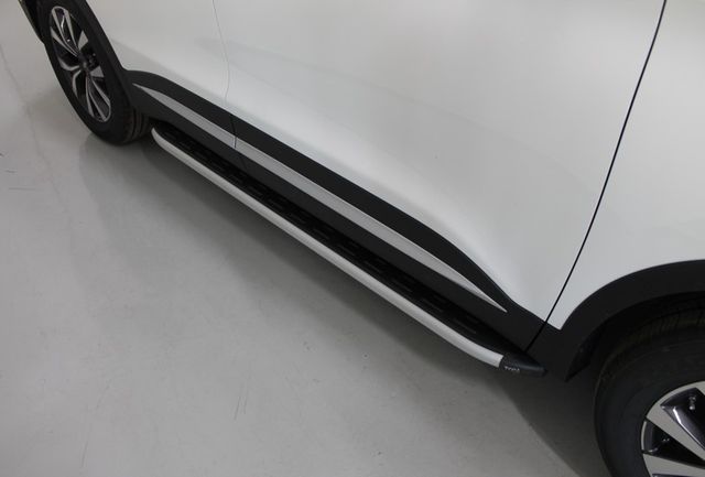 Пороги алюминиевые ТСС с пластиковой накладкой 1720 мм для Chery Tiggo 7 Pro 2020-2026. Артикул CHERTIG7P20-31AL