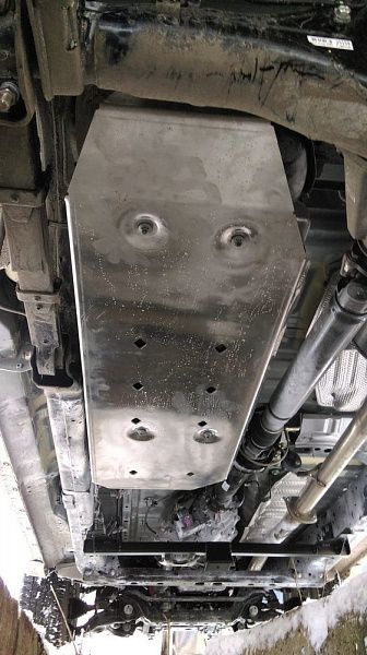 Защита алюминиевая АВС-Дизайн для топливного бака Toyota Hilux VIII 2015-2026. Артикул 24.25ABC