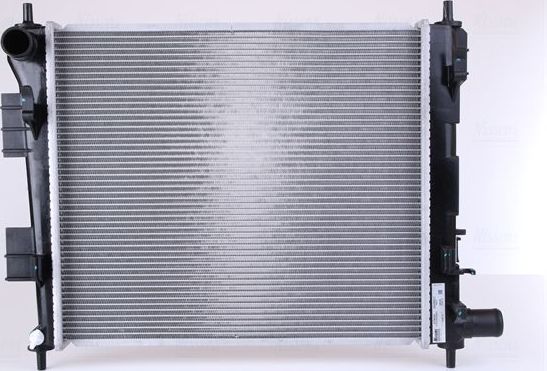 Радиатор охлаждения двигателя Nissens. Артикул 675024