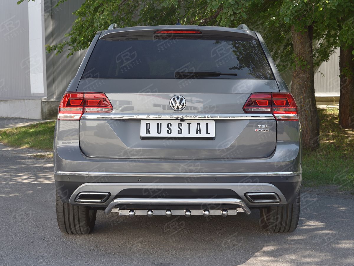 Защита РусCталь заднего бампера d42 волна+d42 зубы для Volkswagen Teramont 2017-2026. Артикул VTMZ-002997