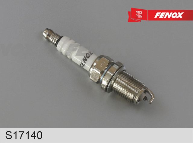 Свеча зажигания Fenox для Toyota Progres 1997-2007. Артикул S17140