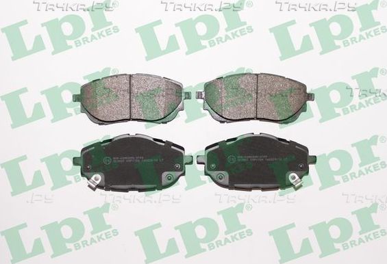 Тормозные колодки LPR передние для Toyota Corolla E170, E180 2013-2018. Артикул 05P1784