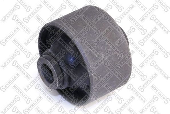 Сайлентблок переднего рычага подвески Stellox задний нижний для Hyundai Accent II 1999-2005. Артикул 87-51007-SX