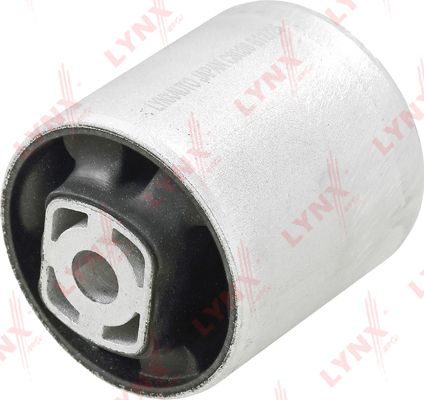 Сайлентблок переднего рычага подвески LYNXauto. Артикул C8036