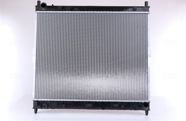 Радиатор охлаждения двигателя Nissens. Артикул 61642