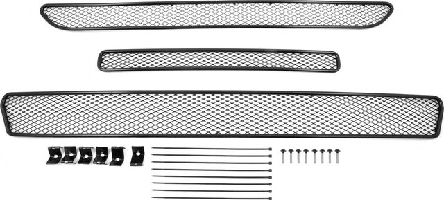 Сетка внешняя Arbori на бампер для Mitsubishi Outlander без переднего парктроника III рестайлинг 2018-2026. Артикул 01-381518-151