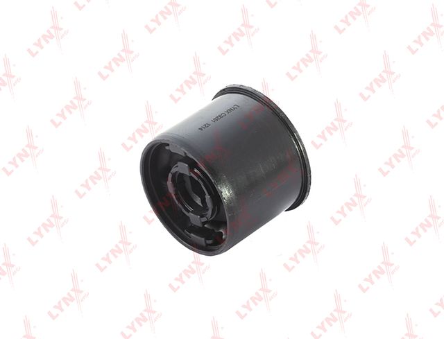 Сайлентблок переднего рычага подвески LYNXauto. Артикул C9261