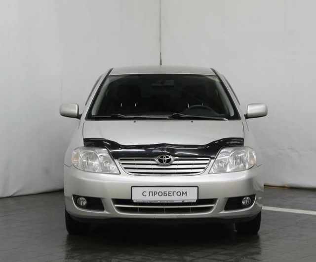 Дефлектор VT52 для капота Toyota Corolla E120 седан, универсал 2001-2006. Артикул TYA05VT
