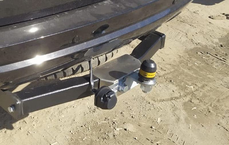 Фаркоп Мотодор для Great Wall Hover H3 2010-2016 с нержавеющей накладкой. Фланцевое крепление. Артикул 93106-FEN