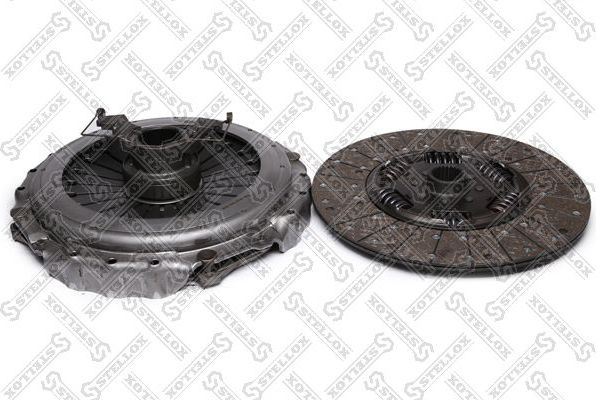 Сцепление (комплект) Stellox. Артикул 83-06122-SX