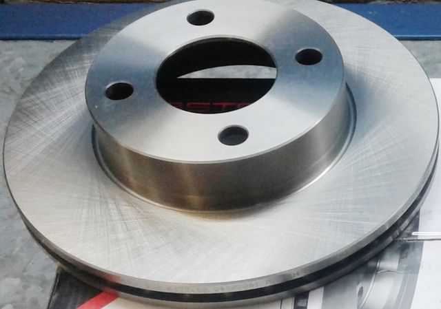 Тормозной диск Remsa передний для Audi 80 V (B4) 1991-1996. Артикул 6177.10