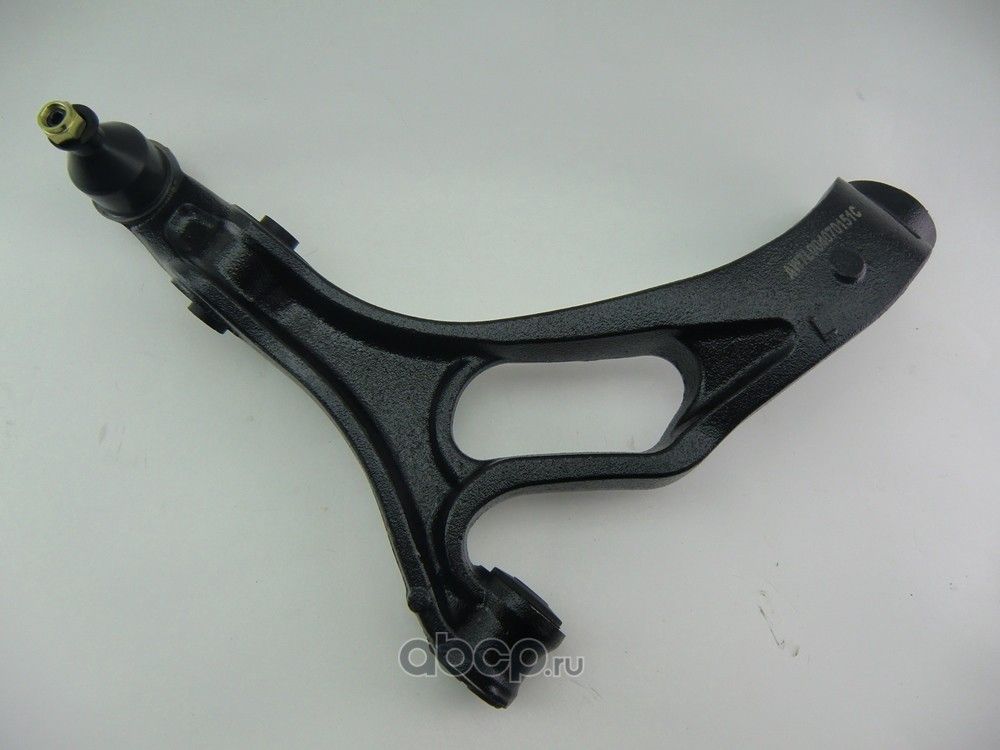 Рычаг передний нижний правый (Dominant). Артикул AW7L004070151C