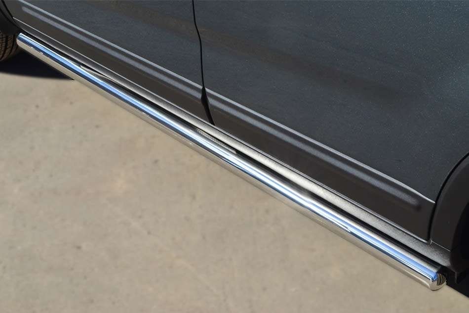 Защита порогов RusStal труба d76 (вариант 3) для Toyota Land Cruiser 100 1998-2007. Артикул LHT-0004623