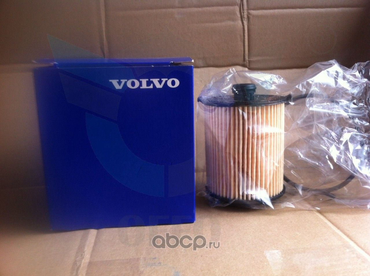 Масляный фильтр Volvo. Артикул 31372212