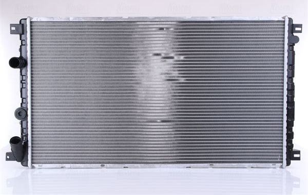 Радиатор охлаждения двигателя Nissens для Renault Master II 2001-2010. Артикул 637652