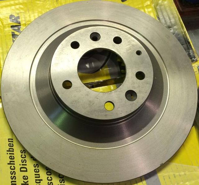 Тормозной диск Textar задний для Mazda 6 I (GG) 2002-2007. Артикул 92166400