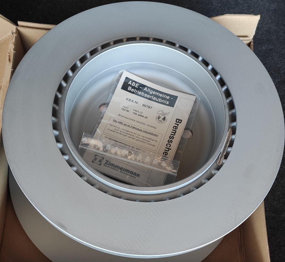 Тормозной диск Zimmermann Coat Z. Артикул 150.3484.20