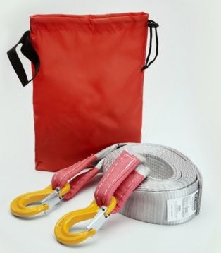 Ремень буксировочный эластичный Tplus 10 т 5 м серия Туризм, с крюками. Артикул T002412