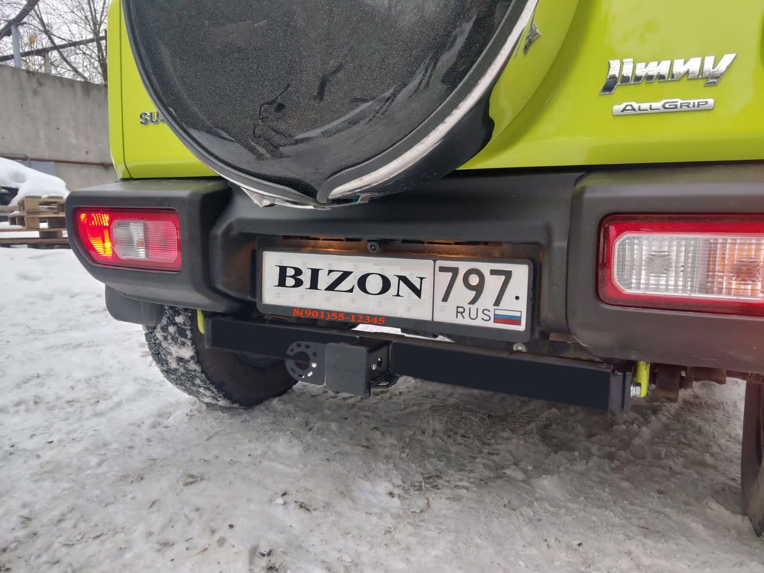 Фаркоп Bizon для Suzuki Jimny IV 2018-2026. Легкосъемный шар под квадрат 30x30 мм. Артикул FA 0350-E