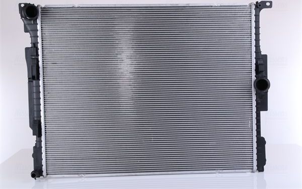 Радиатор охлаждения двигателя Nissens для BMW 3 VI (F3x) 2015-2026. Артикул 606514