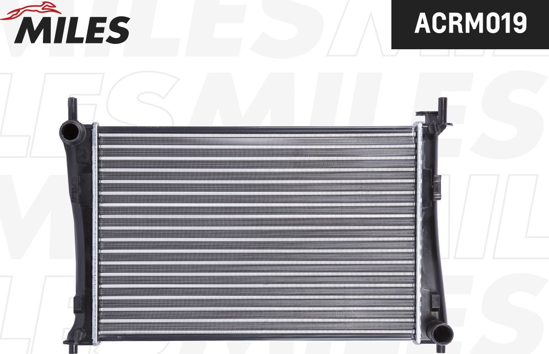 Радиатор охлаждения двигателя Miles для Ford Fusion I 2002-2012. Артикул ACRM019